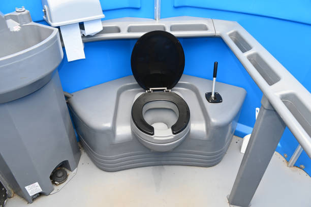 Portable Toilet Options We Offer in Duson, LA